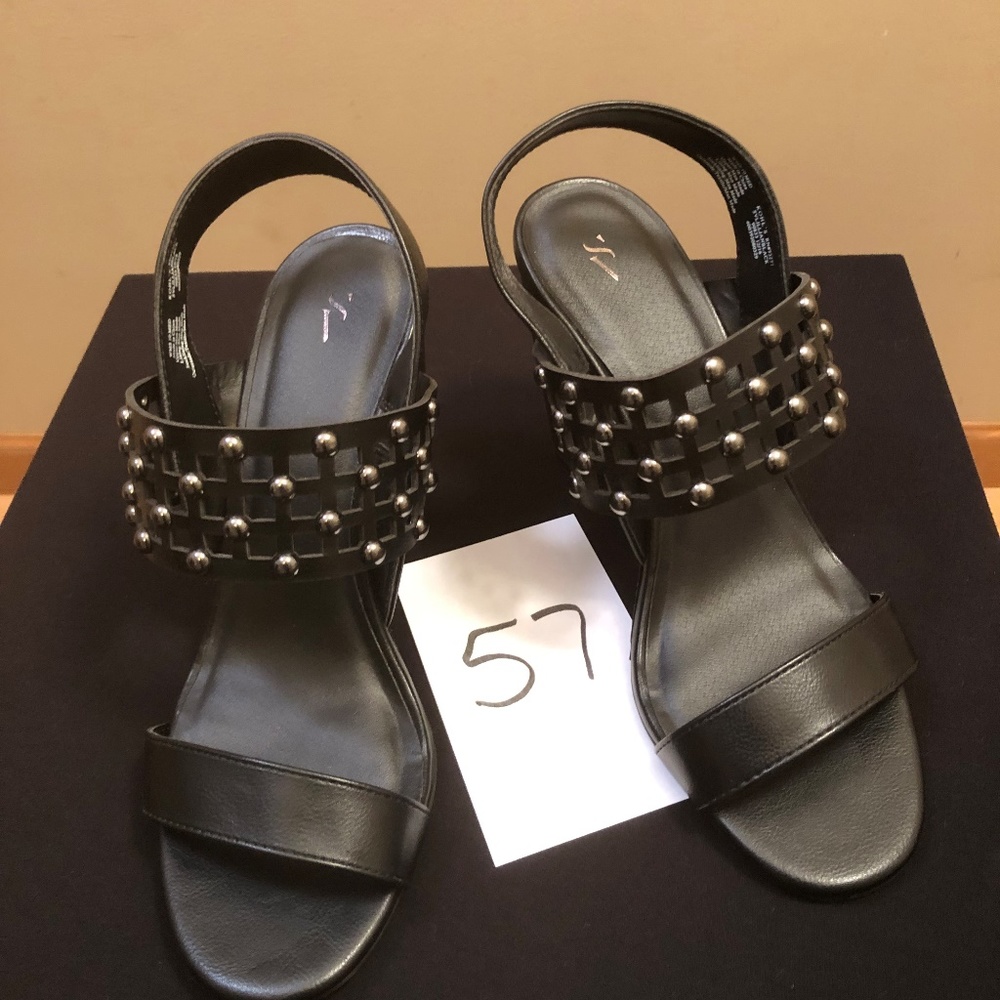Vera Wang size 10